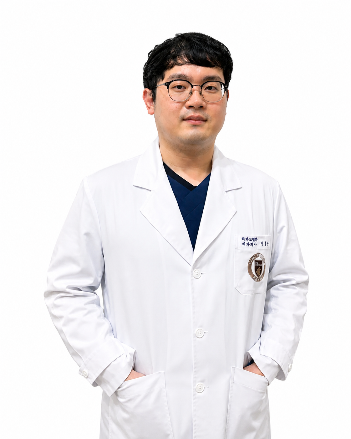이튼튼치과의원 대표원장 이동훈 — 보철과·통합치의학과 전문의